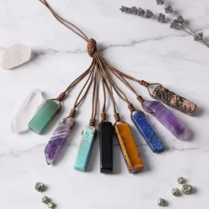 Dijes de piedras naturales